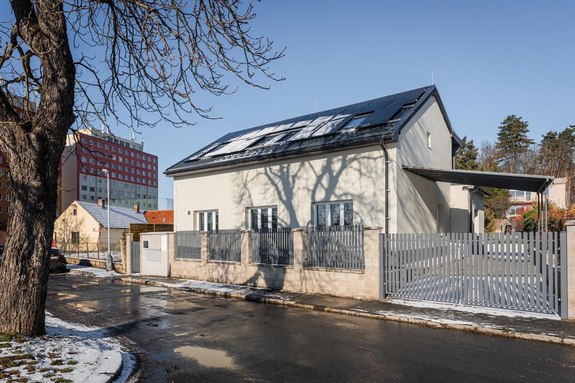 Apartmany Modrany Прага Екстер'єр фото